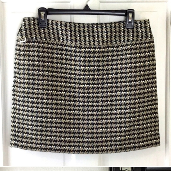 🆕 The Limited Wool Blend Houndstooth Skirt. Black-Tan-Cream-Little Gold. Size 6 - Picture 5 of 8
